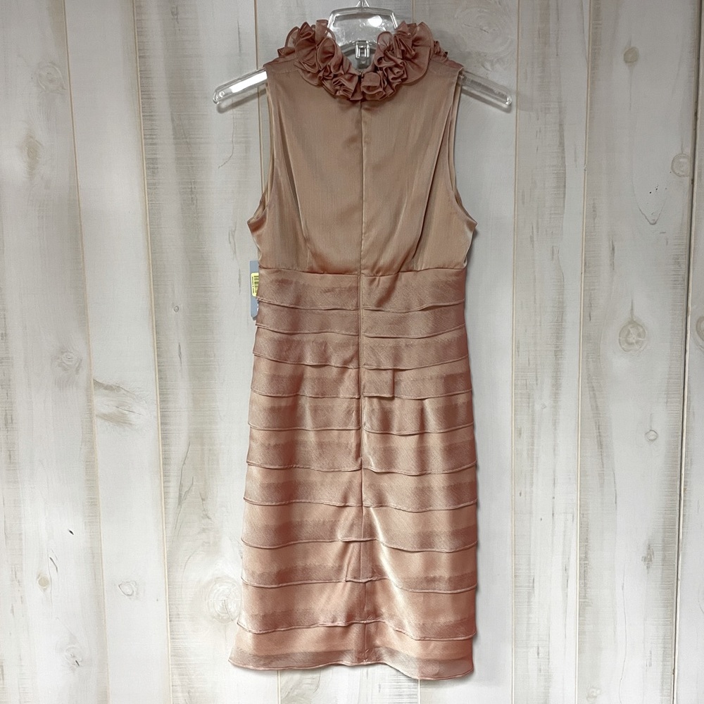 NWT London Times Nude Ruffle Trin Tiered Cocktail Dress Sz 8P - Picture 2 of 5